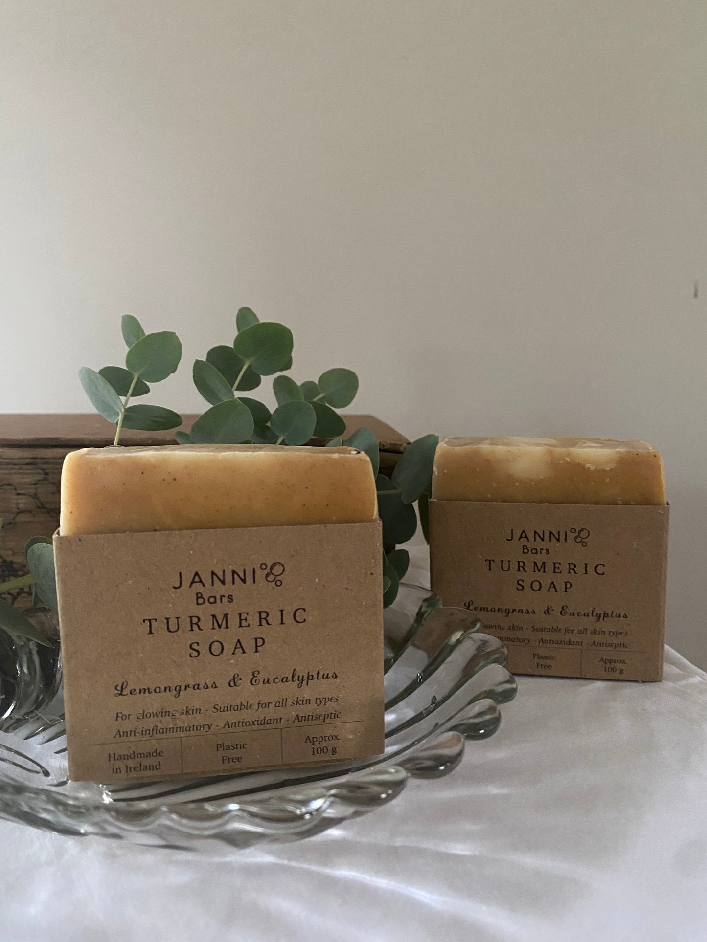 Kurkuma zeep met citroengras en euculyptus